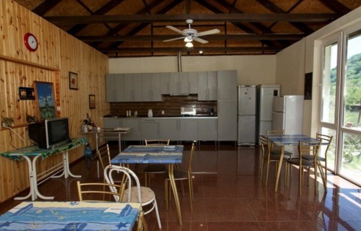 Гостиница Marine Holiday Ольгинка-9