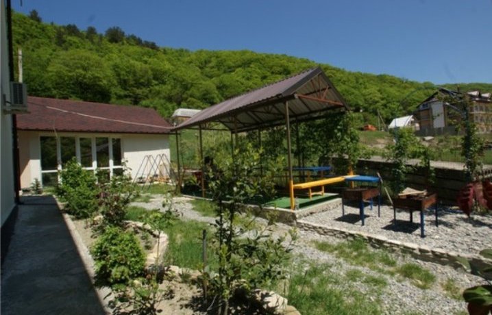 Гостиница Marine Holiday Ольгинка-13
